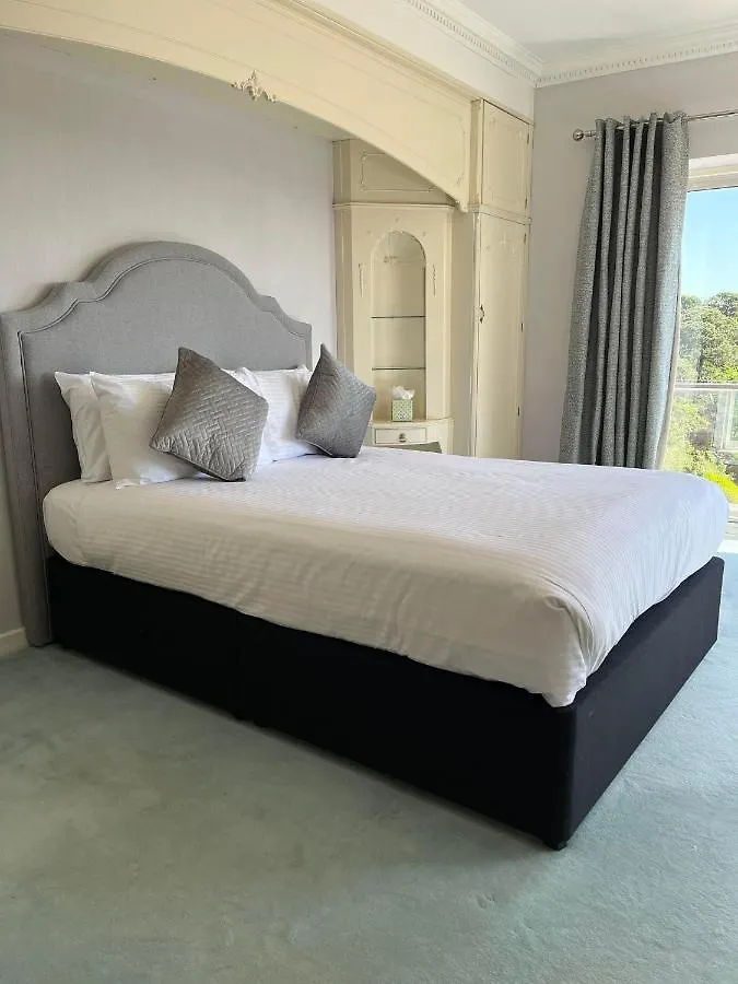 ***  The Riviera Hotel & Apartments - Alum Chine Bournemouth United Kingdom