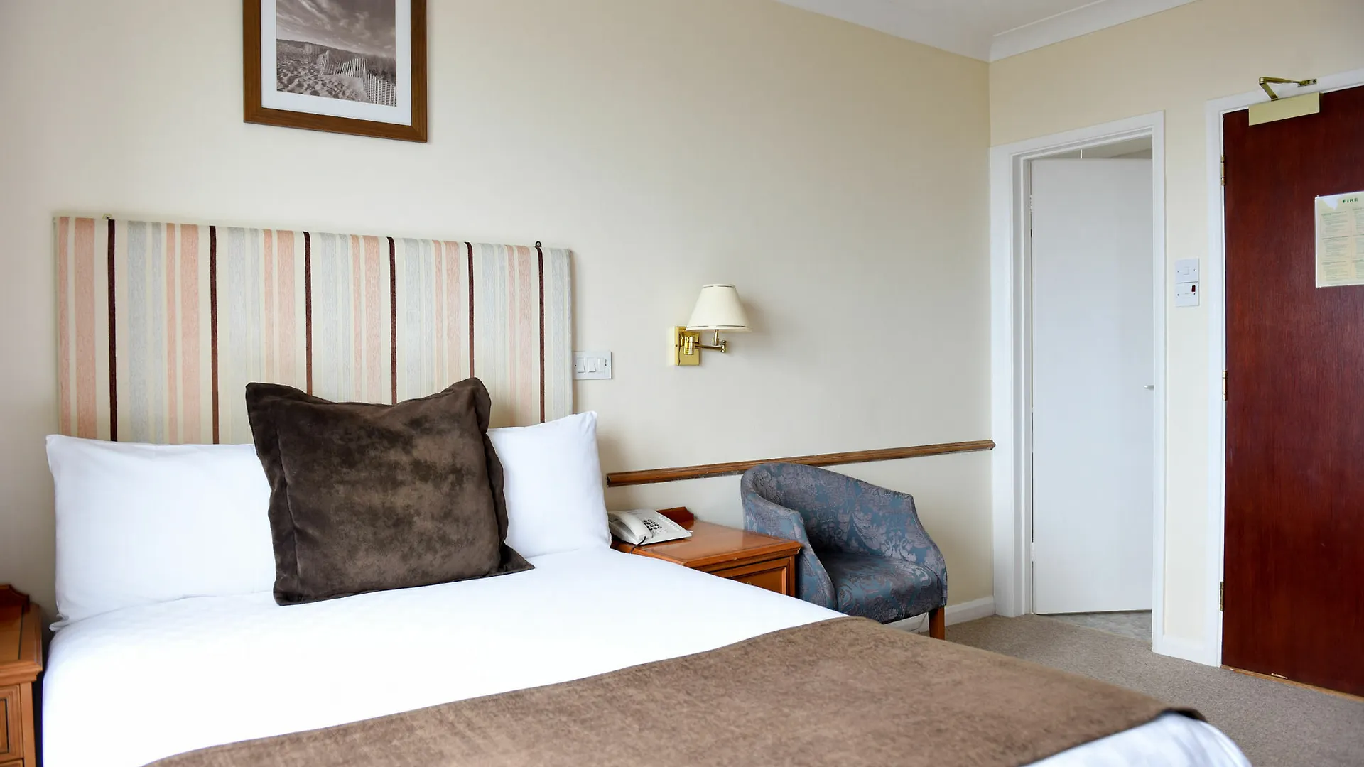 The Riviera Hotel & Apartments - Alum Chine Bournemouth 3*,  United Kingdom